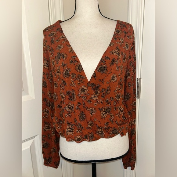 Boho Floral Rust V-Neck Women's long sleeve Top - Picture 2 of 6